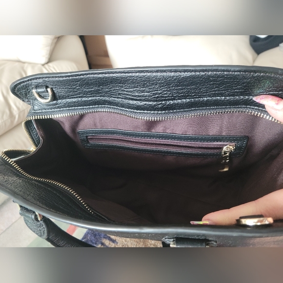 Black Shoulder Bag with extra strap - Picture 6 of 11